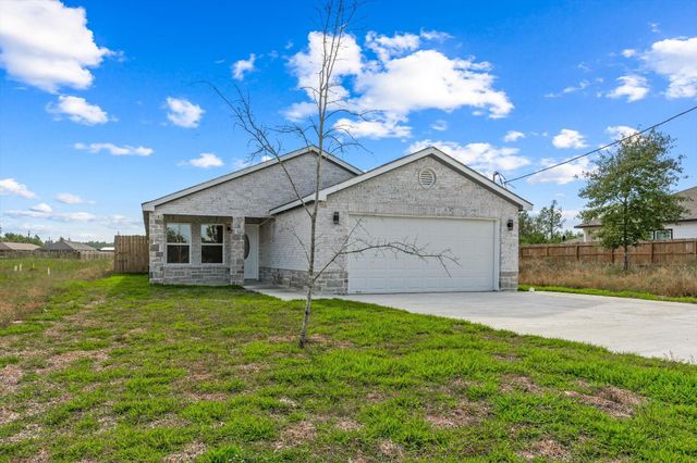 311 Road 51021, Cleveland, TX 77327