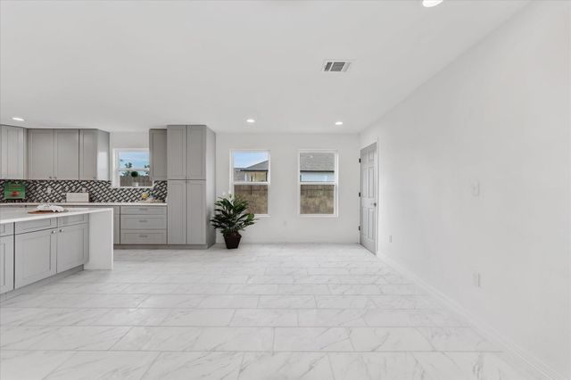 311 Road 51021, Cleveland, TX 77327