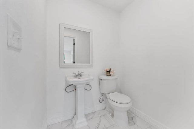 311 Road 51021, Cleveland, TX 77327