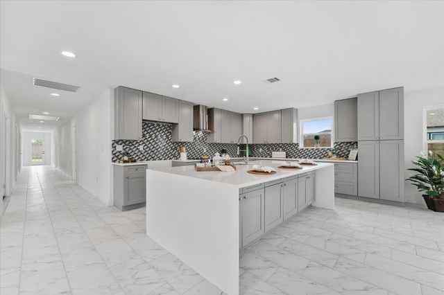 311 Road 51021, Cleveland, TX 77327