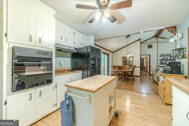3661 Pennington Drive SE, Conyers, GA 30013