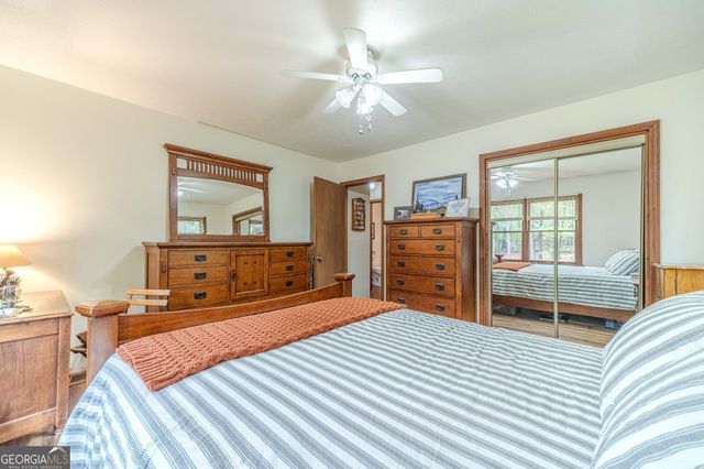 3661 Pennington Drive SE, Conyers, GA 30013