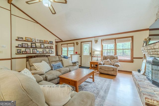 3661 Pennington Drive SE, Conyers, GA 30013