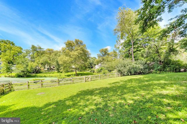 5414 RUMSFORD LN, Burke, VA 22015