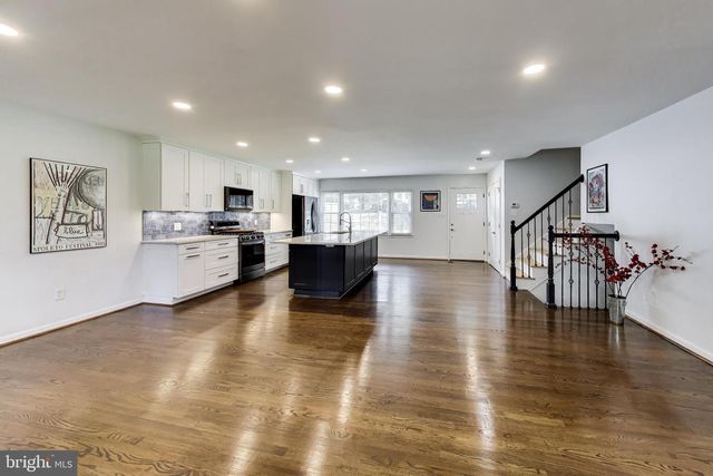 5414 RUMSFORD LN, Burke, VA 22015