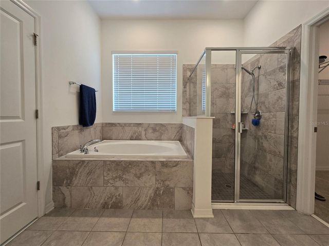 863 W BAYSHORE DRIVE, Tarpon Springs, FL 34689