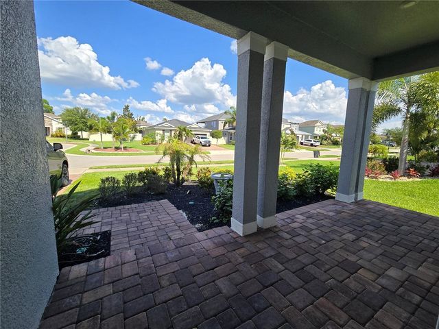 863 W BAYSHORE DRIVE, Tarpon Springs, FL 34689