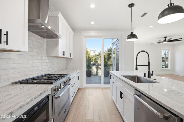 1107 Swordfish Lane, Carolina Beach, NC 28428