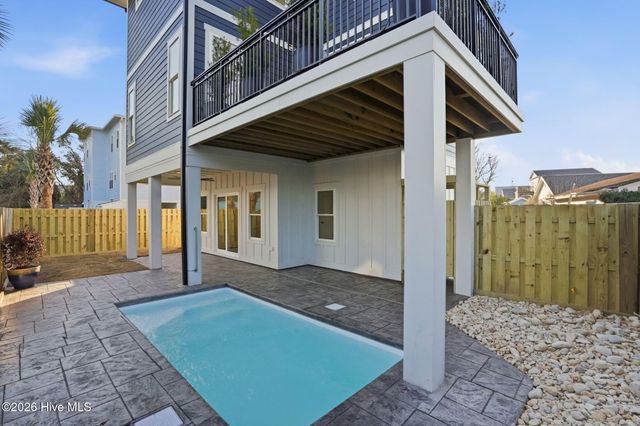 1107 Swordfish Lane, Carolina Beach, NC 28428