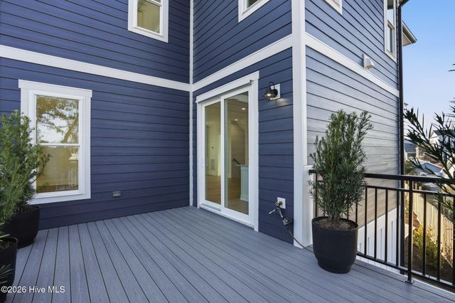 1107 Swordfish Lane, Carolina Beach, NC 28428