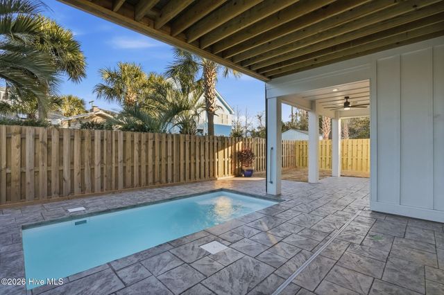 1107 Swordfish Lane, Carolina Beach, NC 28428