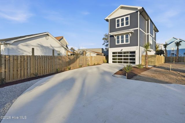 1107 Swordfish Lane, Carolina Beach, NC 28428