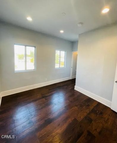 1711 E Imperial Highway, Los Angeles, CA 90059