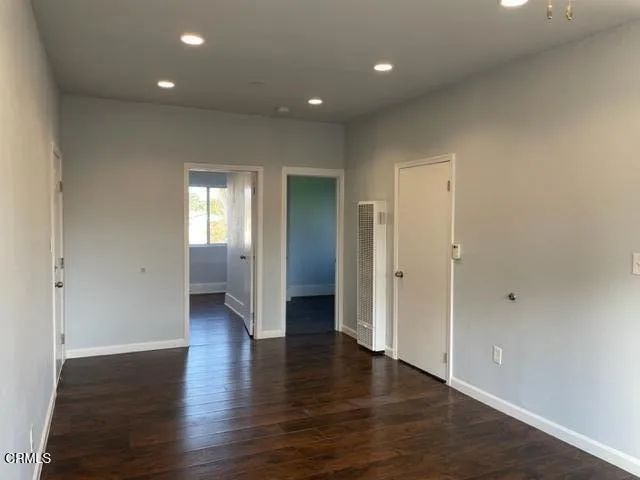 1711 E Imperial Highway, Los Angeles, CA 90059