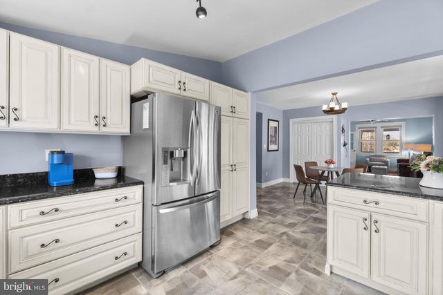 8421 OLD FREDERICK RD, Ellicott City, MD 21043