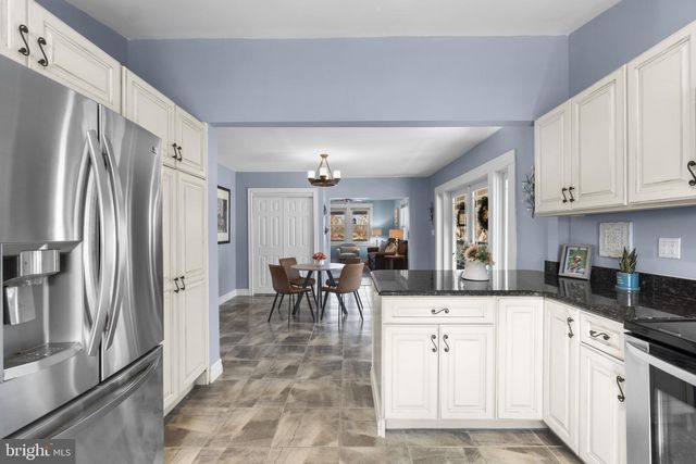 8421 OLD FREDERICK RD, Ellicott City, MD 21043