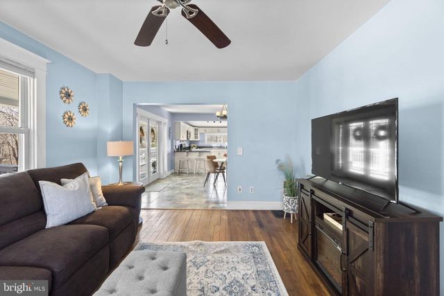 8421 OLD FREDERICK RD, Ellicott City, MD 21043