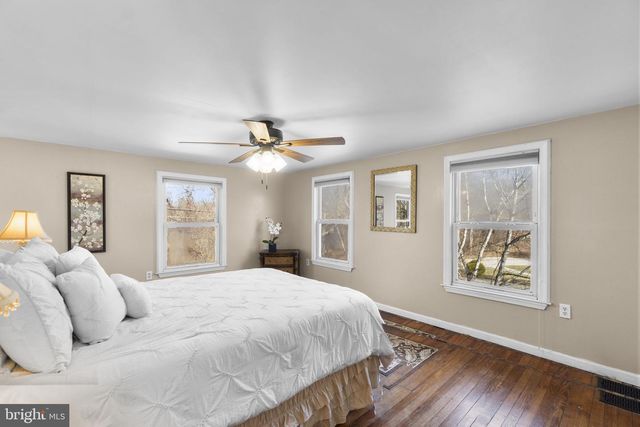 8421 OLD FREDERICK RD, Ellicott City, MD 21043