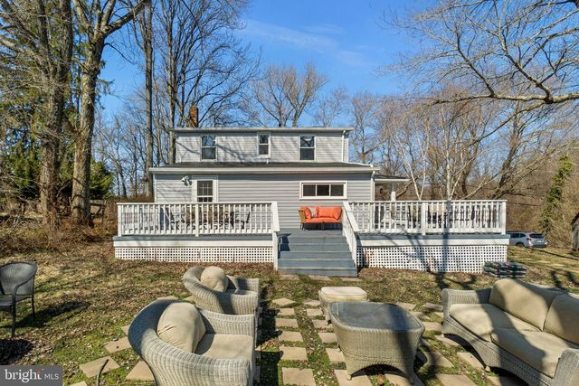 8421 OLD FREDERICK RD, Ellicott City, MD 21043