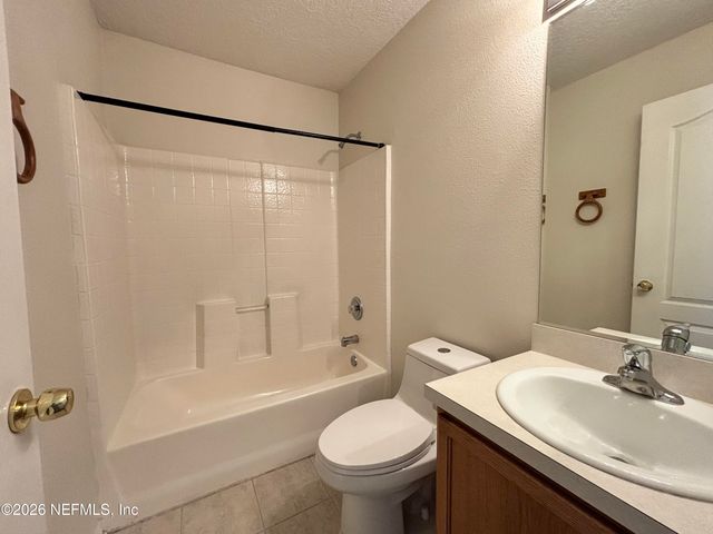 312 TURTLE DOVE Drive, Orange Park, FL 32073