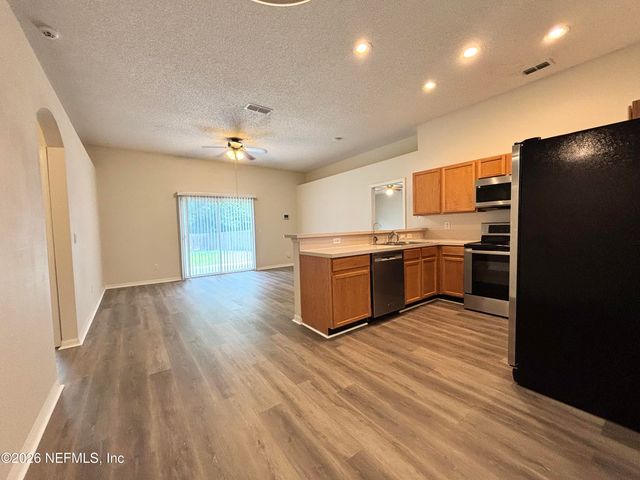 312 TURTLE DOVE Drive, Orange Park, FL 32073