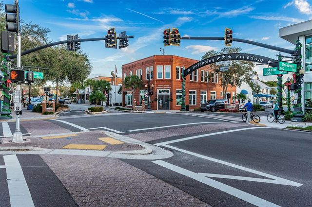 240 PRESIDENT STREET, Dunedin, FL 34698