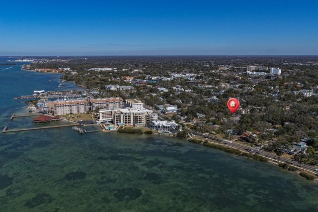 240 PRESIDENT STREET, Dunedin, FL 34698