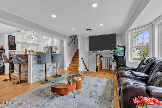 5 Travis Court, Monroe, NJ 08831