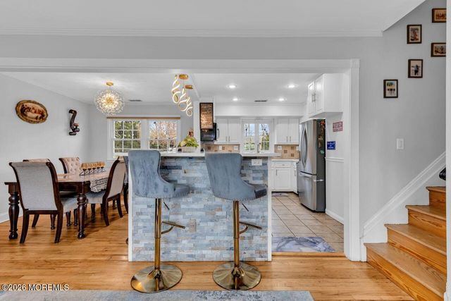 5 Travis Court, Monroe, NJ 08831