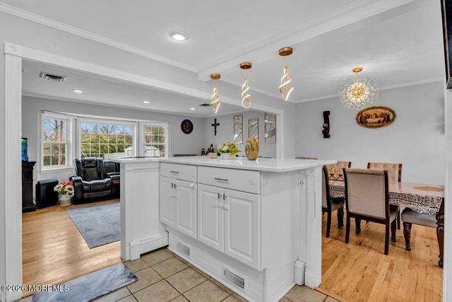 5 Travis Court, Monroe, NJ 08831