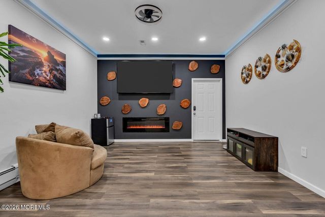 5 Travis Court, Monroe, NJ 08831