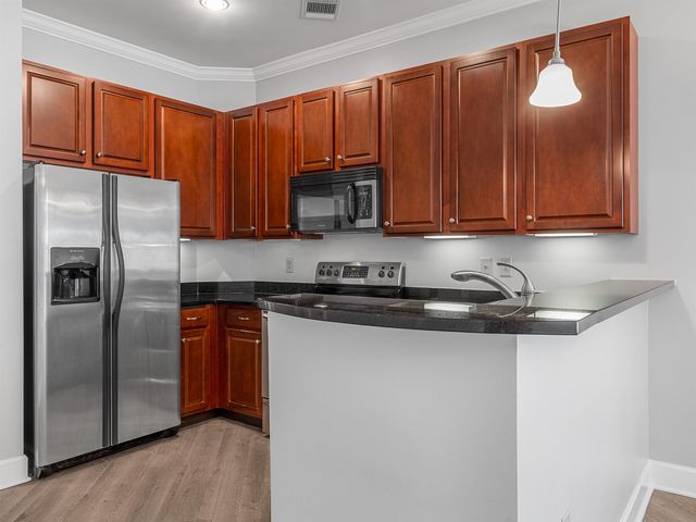 155 E Broad Street, Spartanburg, SC 29306
