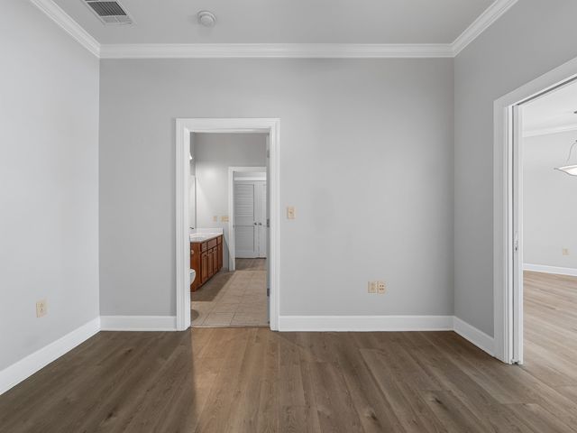 155 E Broad Street, Spartanburg, SC 29306