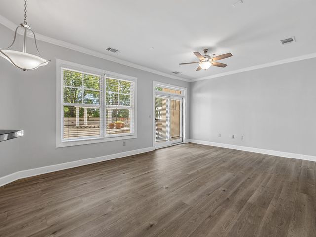 155 E Broad Street, Spartanburg, SC 29306