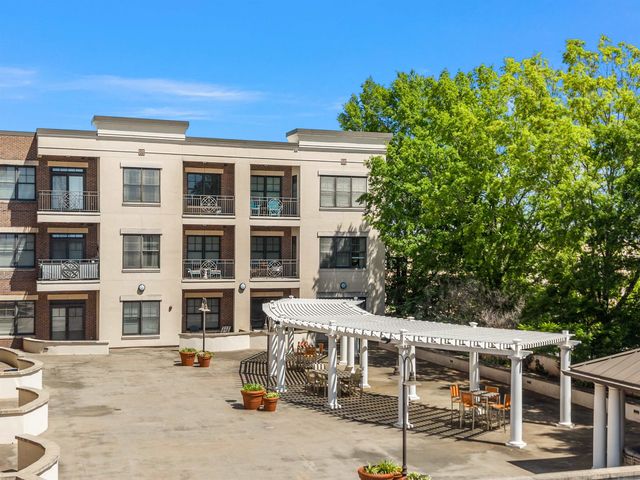 155 E Broad Street, Spartanburg, SC 29306