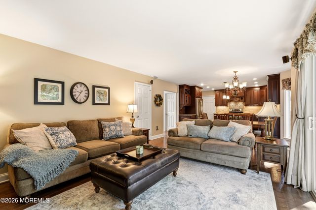 62 Heritage Drive, Howell, NJ 07731