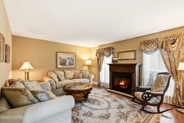 62 Heritage Drive, Howell, NJ 07731