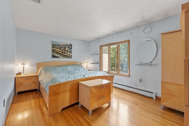 81 Goodale St, Peabody, MA 01960