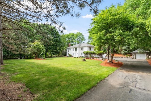 81 Goodale St, Peabody, MA 01960