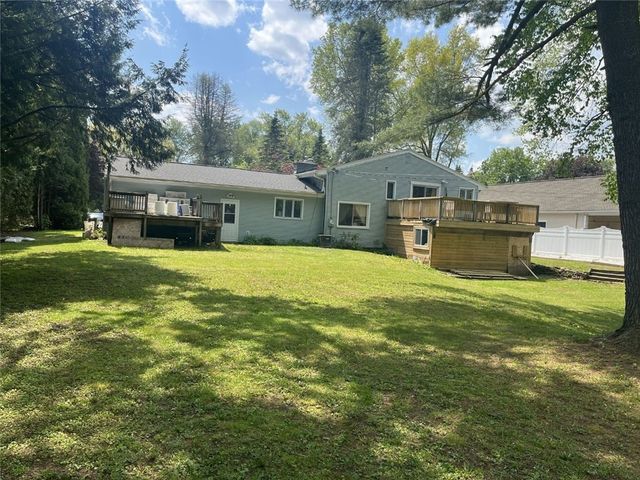46 Larchwood Drive, Perinton, NY 14534