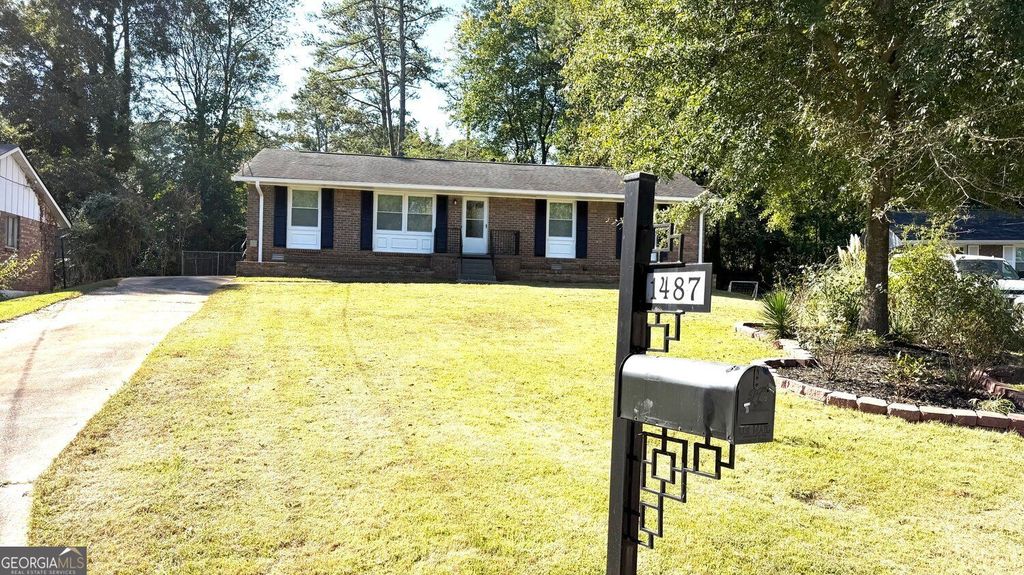 1487 Colony East Circle, Stone Mountain, GA 30083 — photo 3