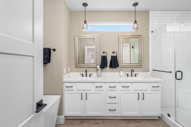 2609 Paul Quinn Street, Houston, TX 77091