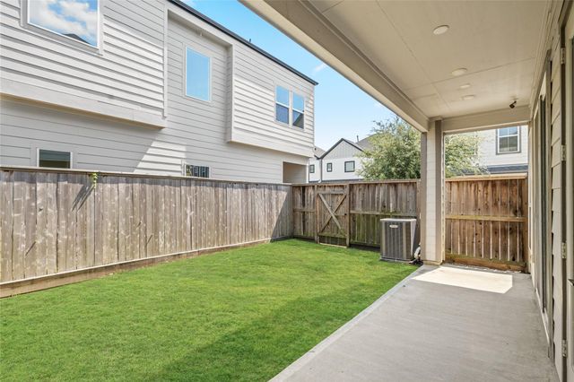 2609 Paul Quinn Street, Houston, TX 77091
