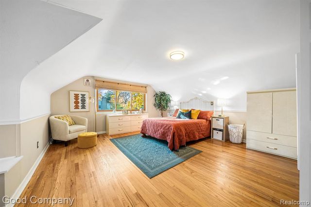 816 W 13 Mile Road, Royal Oak, MI 48073