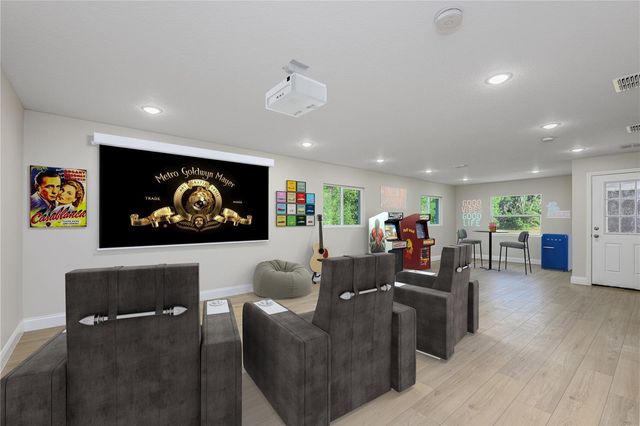 504 E HOWRY AVENUE, Deland, FL 32724