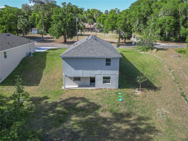 504 E HOWRY AVENUE, Deland, FL 32724