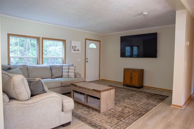 250 Sand Hill Road, Bethel, VT 05032