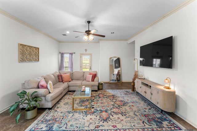 1200 Madrid Ave, St Gabriel, LA 70776