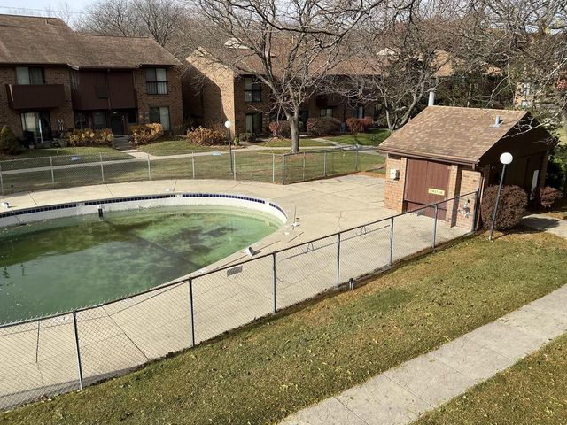 9026 N Park Plaza COURT, Brown Deer, WI 53223