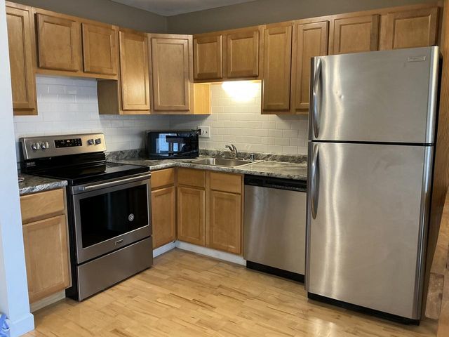 9026 N Park Plaza COURT, Brown Deer, WI 53223